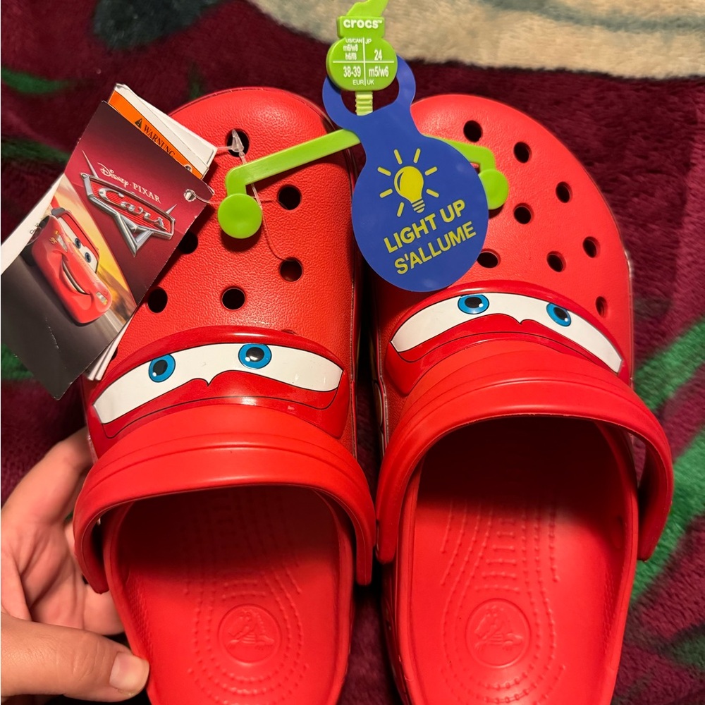 Lightning mcqueen crocs NWT